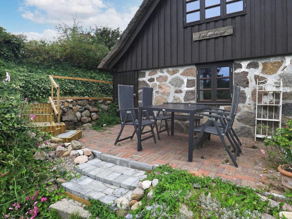 4 Person Holiday Home In Mesinge Eksteriør bilde